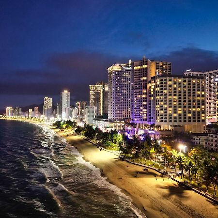 Master'S Gold Coast Apartments ニャチャン エクステリア 写真